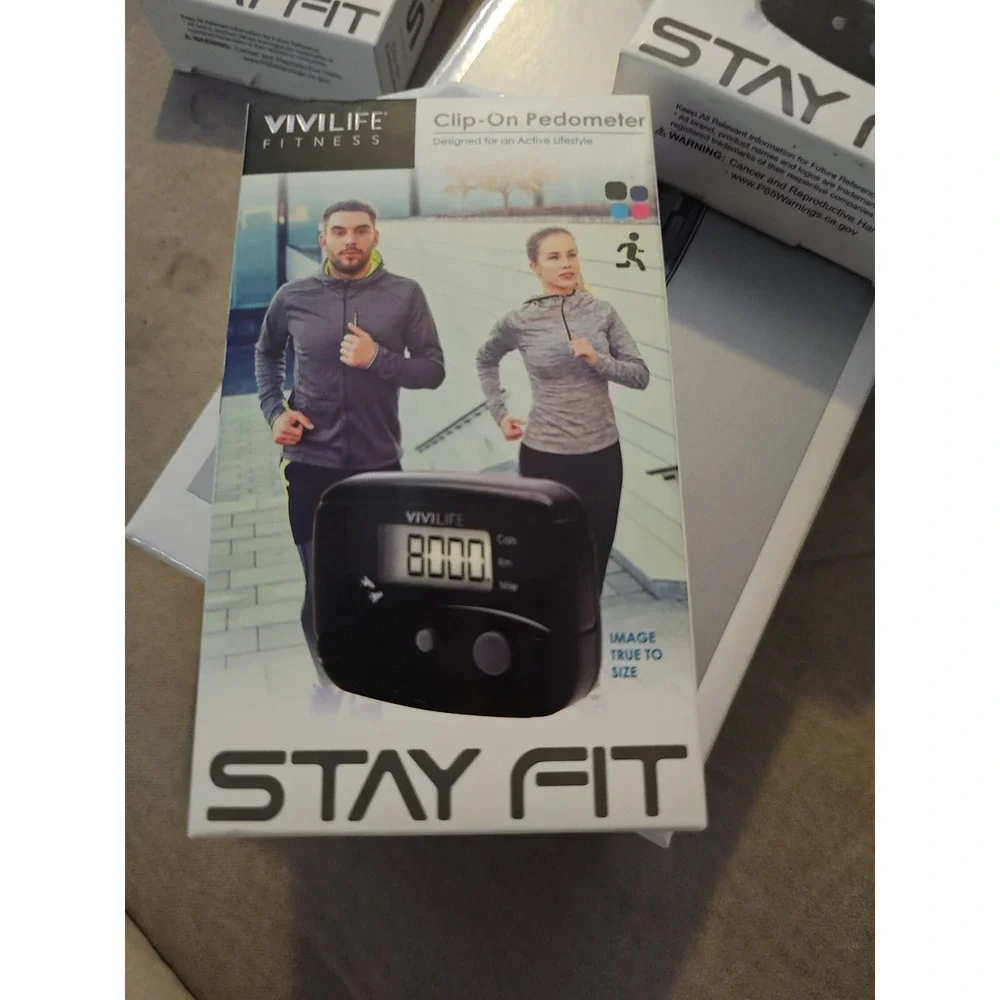 ViviLife Fitness Stay Fit Clip On Pedometer - Health - NIB